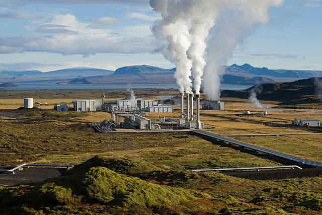 Geothermal power plant Iceland